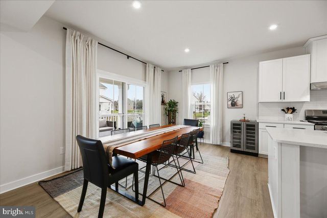 17 SEQUOIA CT, Williamstown, NJ 08094