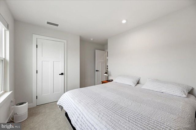 17 SEQUOIA CT, Williamstown, NJ 08094