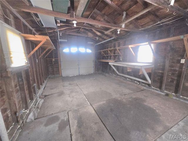 30 W Patterson Street, Mascoutah, IL 62258