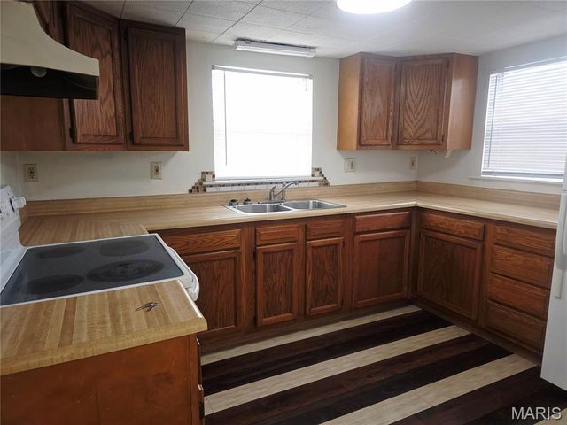 30 W Patterson Street, Mascoutah, IL 62258