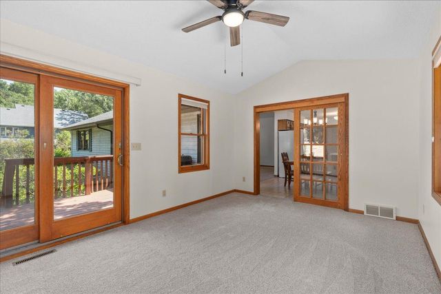 908 Bluebird Court N, North Hudson, WI 54016