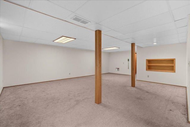 908 Bluebird Court N, North Hudson, WI 54016