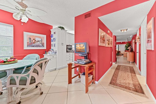 5779 Spindle Palm Court A, Delray Beach, FL 33484