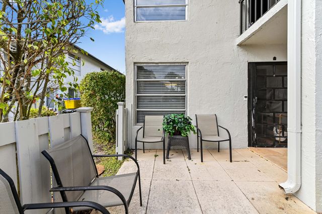 5779 Spindle Palm Court A, Delray Beach, FL 33484