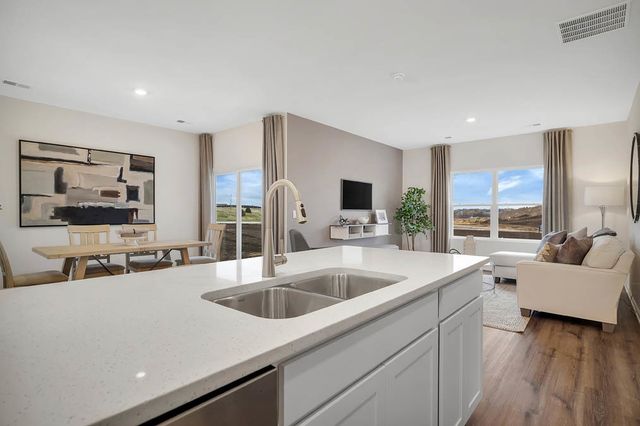 1131 Bluebell Lane, Bartlett, IL 60103