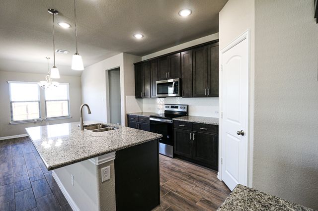 504 Lakeway Lane, Justin, TX 76247
