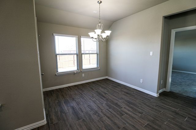 504 Lakeway Lane, Justin, TX 76247