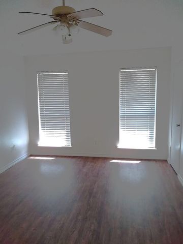 3204 Kellie Street, Sachse, TX 75048