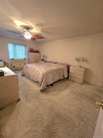 89-40 151st 3B, Howard Beach, NY 11414