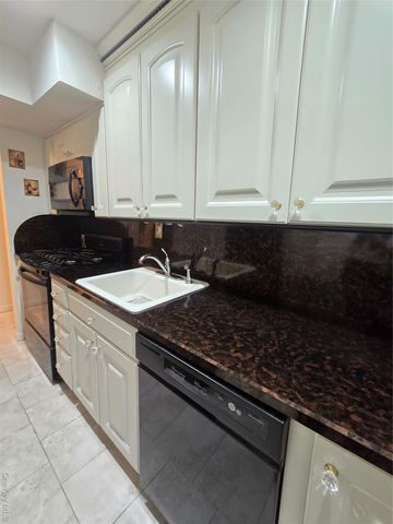 89-40 151st 3B, Howard Beach, NY 11414