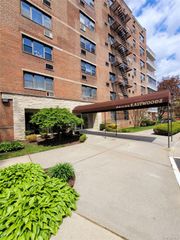 89-40 151st 3B, Howard Beach, NY 11414