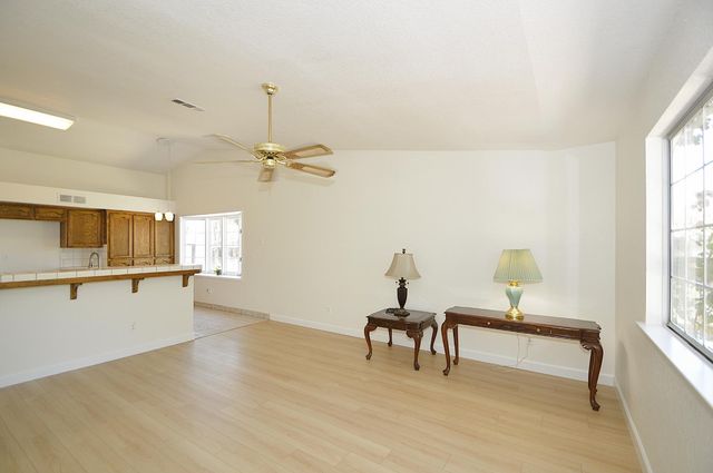 6112 N Tamera Avenue, Fresno, CA 93711