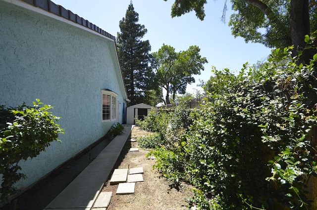 6112 N Tamera Avenue, Fresno, CA 93711