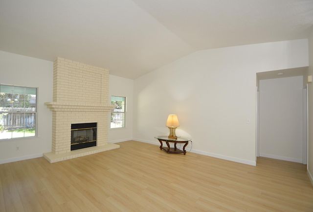 6112 N Tamera Avenue, Fresno, CA 93711