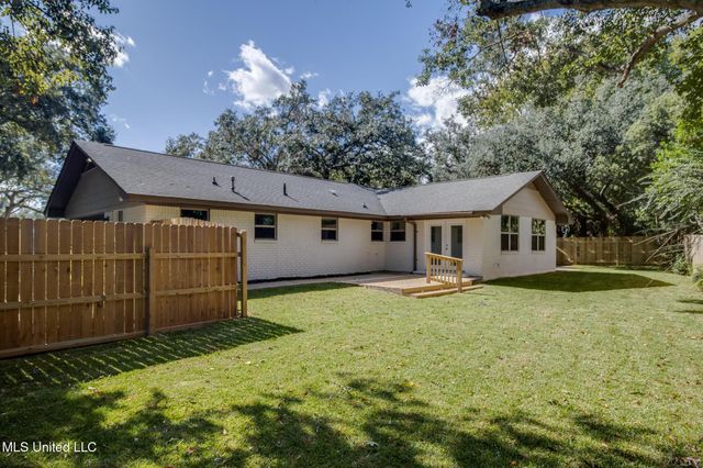 306 Westview Drive, Biloxi, MS 39531