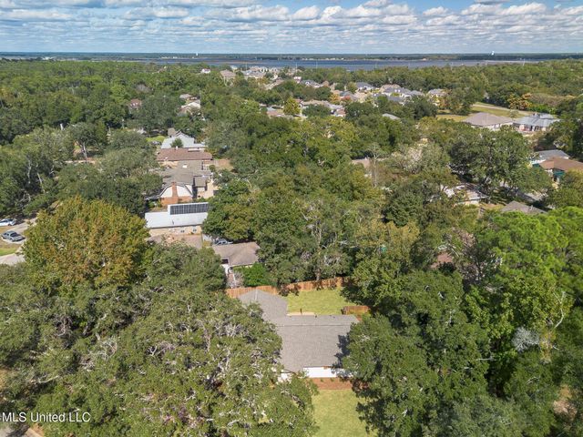 306 Westview Drive, Biloxi, MS 39531