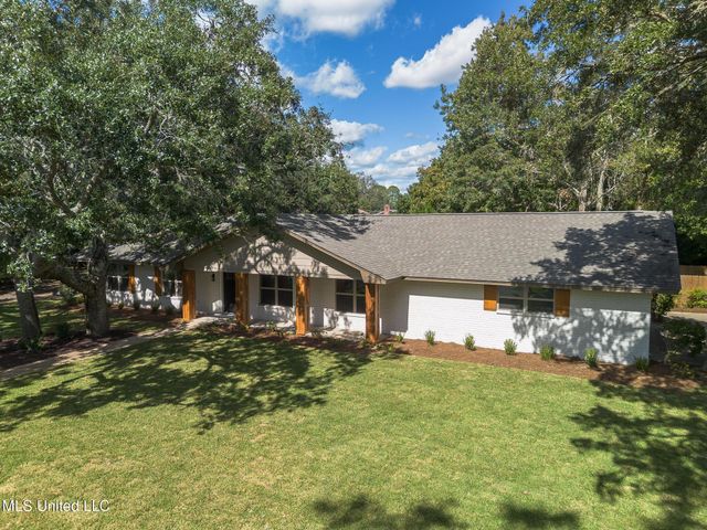 306 Westview Drive, Biloxi, MS 39531