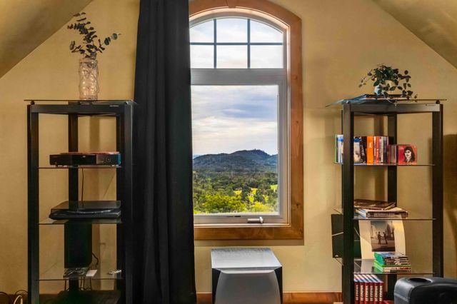 5390 Lost Creek Rd, Shingle Springs, CA 95682