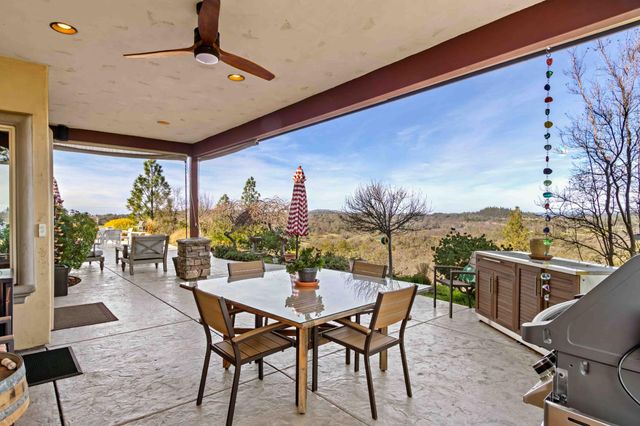 5390 Lost Creek Rd, Shingle Springs, CA 95682