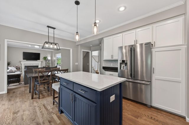 14520 47th Avenue N, Plymouth, MN 55446