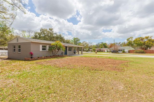 11729 N EDISON AVENUE, Tampa, FL 33612