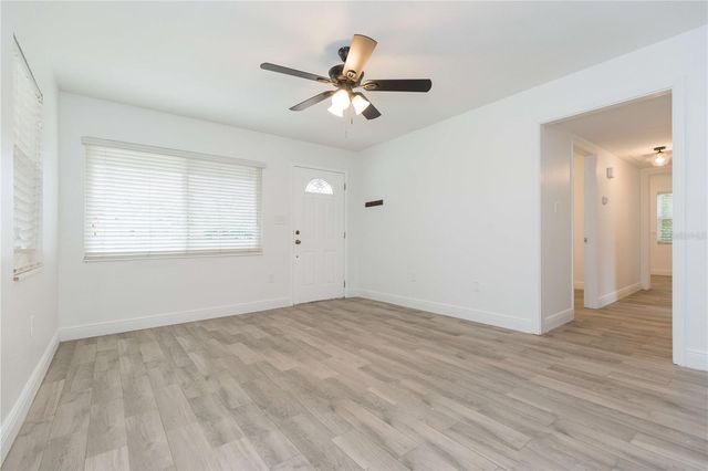 11729 N EDISON AVENUE, Tampa, FL 33612