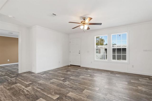 5234 YELLOW PINE STREET N, St Petersburg, FL 33709