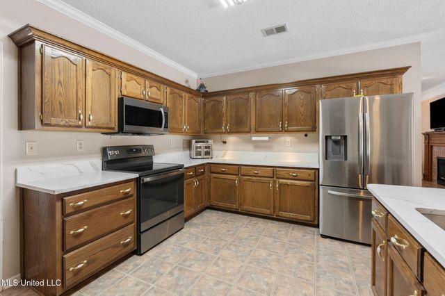 1466 Dogwood Hollow Drive, Nesbit, MS 38651