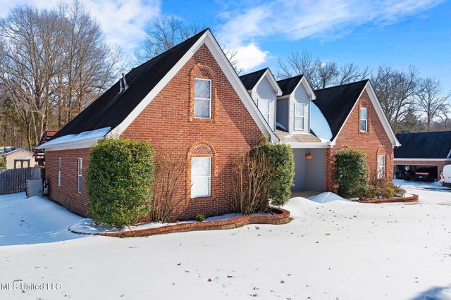 1466 Dogwood Hollow Drive, Nesbit, MS 38651