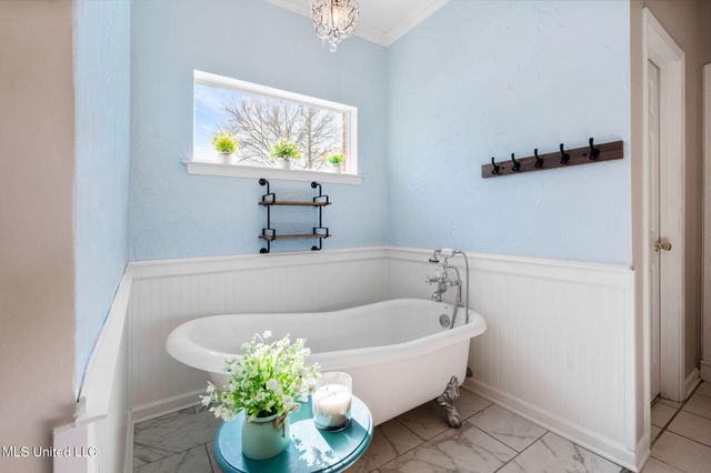 1466 Dogwood Hollow Drive, Nesbit, MS 38651