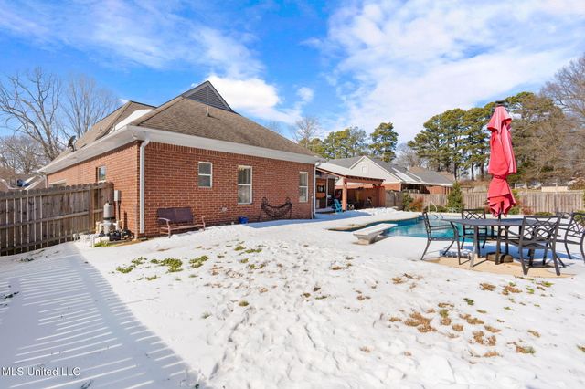 1466 Dogwood Hollow Drive, Nesbit, MS 38651