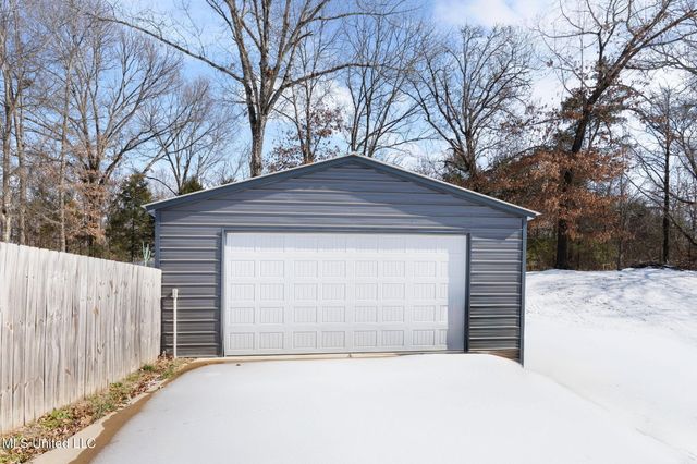 1466 Dogwood Hollow Drive, Nesbit, MS 38651