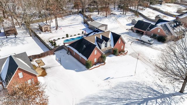 1466 Dogwood Hollow Drive, Nesbit, MS 38651