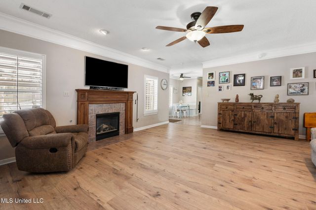 1466 Dogwood Hollow Drive, Nesbit, MS 38651