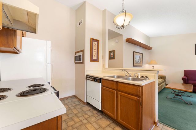 541 Ozark Mountain Resort Drive 93, Kimberling City, MO 65686