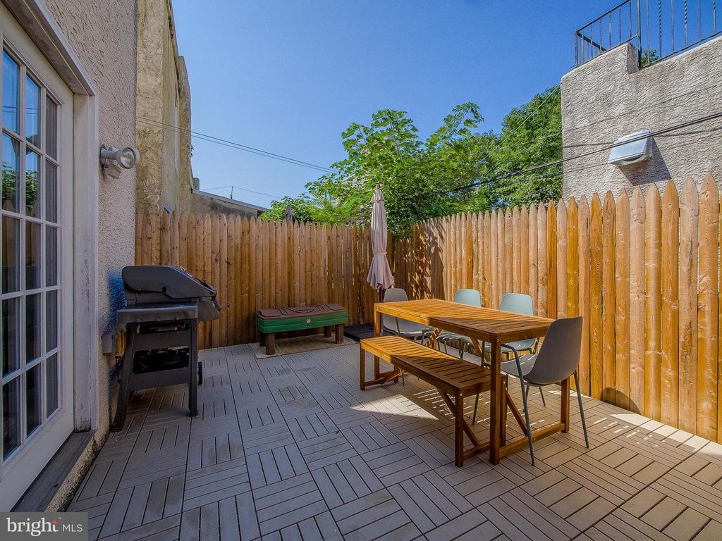 1130 S 23RD ST, Philadelphia, PA 19146