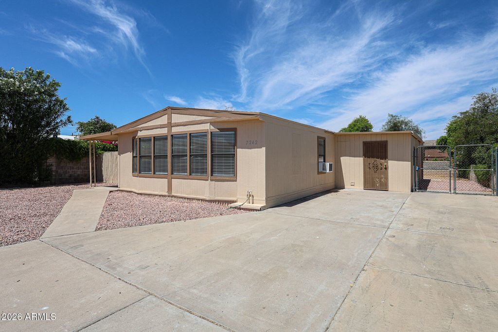 7242 S 41ST Street, Phoenix, AZ 85042