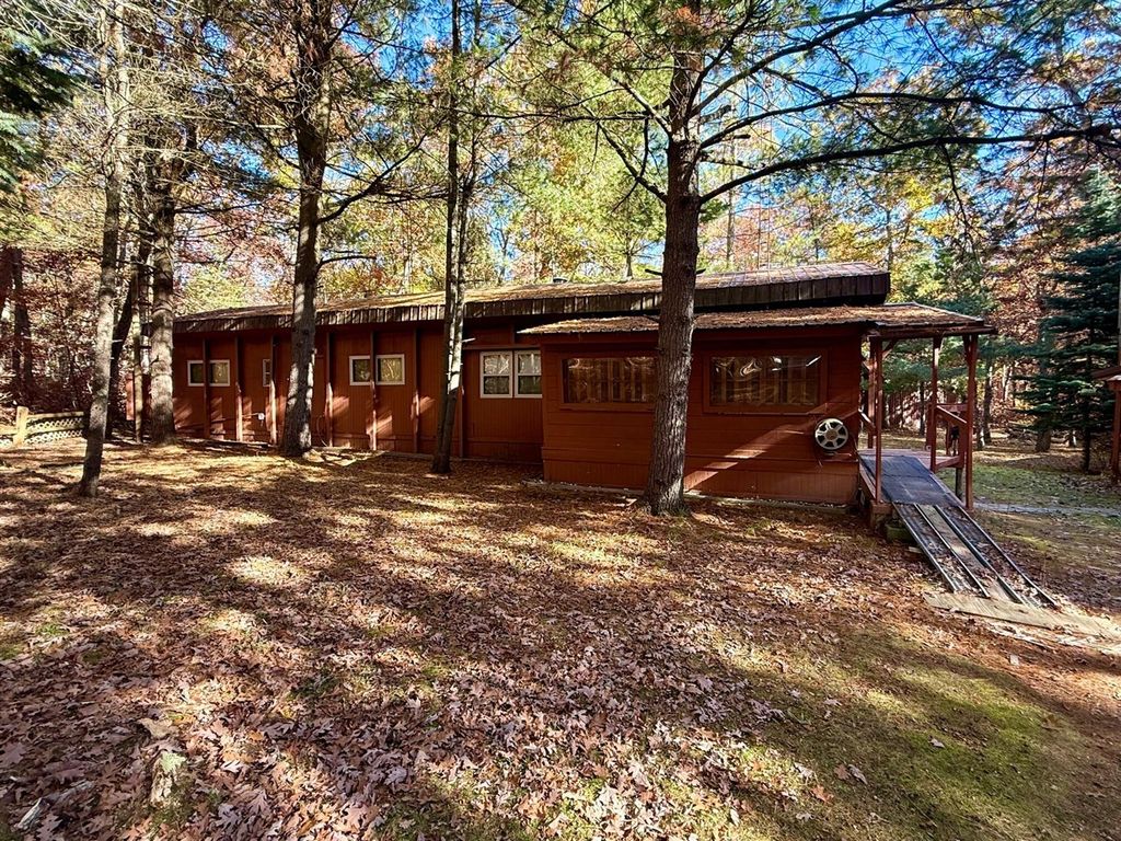 3374 W 12th Street, Baldwin, MI 49304