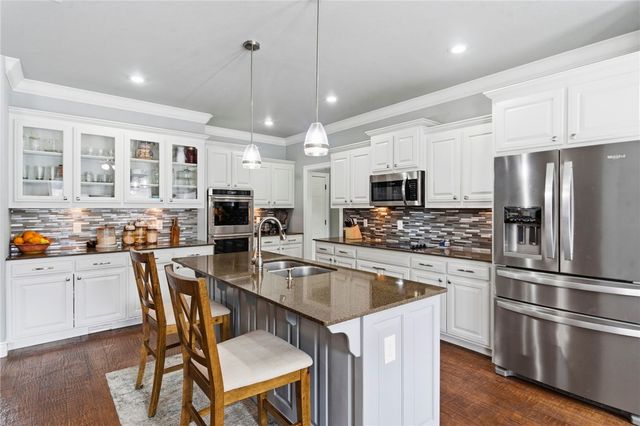 4367 W American Drive, Fayetteville, AR 72704