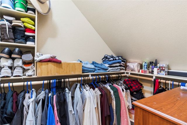 4367 W American Drive, Fayetteville, AR 72704