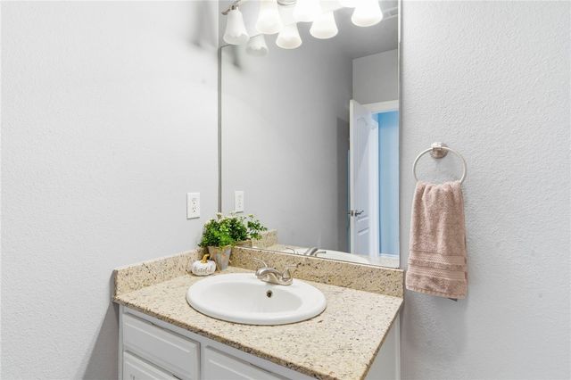 4367 W American Drive, Fayetteville, AR 72704