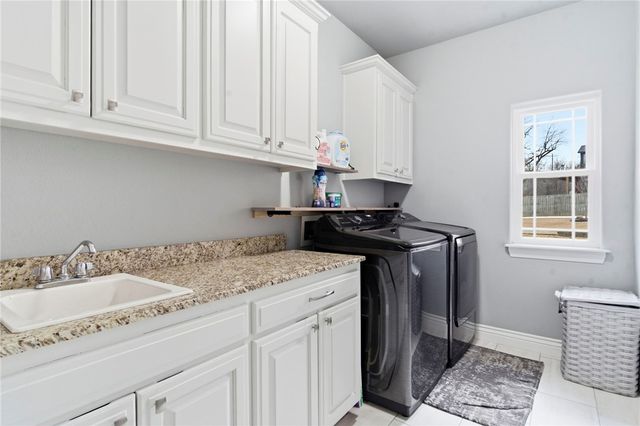 4367 W American Drive, Fayetteville, AR 72704