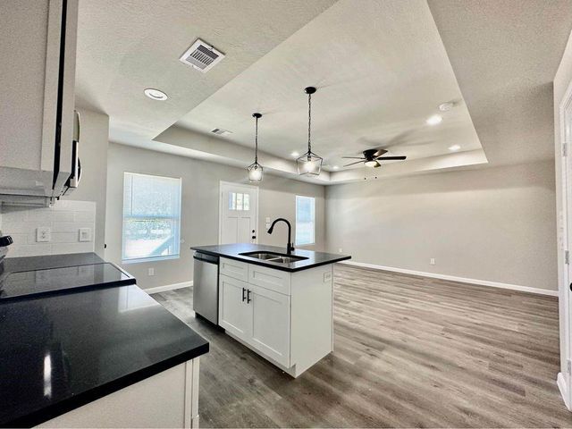 4302 Hirsch Road A, Houston, TX 77026