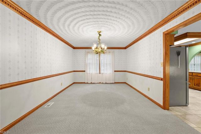 524 Warrick RD, Chesapeake, VA 23322