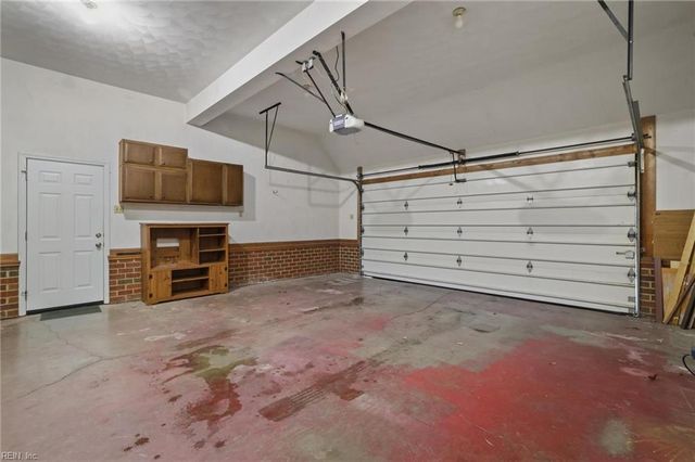 524 Warrick RD, Chesapeake, VA 23322