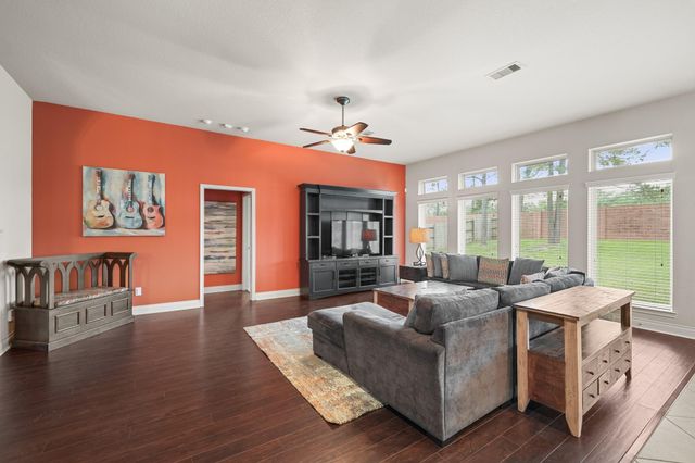 2816 Leafwood Lane, Pearland, TX 77584