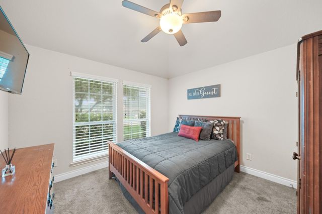 2816 Leafwood Lane, Pearland, TX 77584