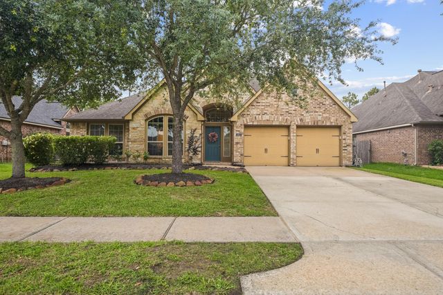 2816 Leafwood Lane, Pearland, TX 77584