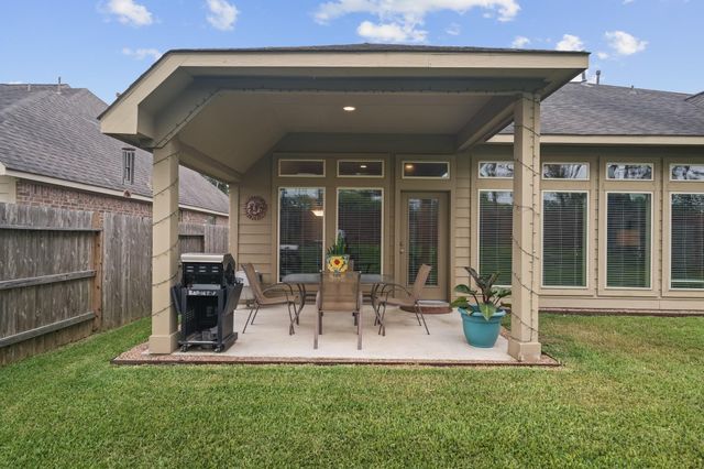 2816 Leafwood Lane, Pearland, TX 77584