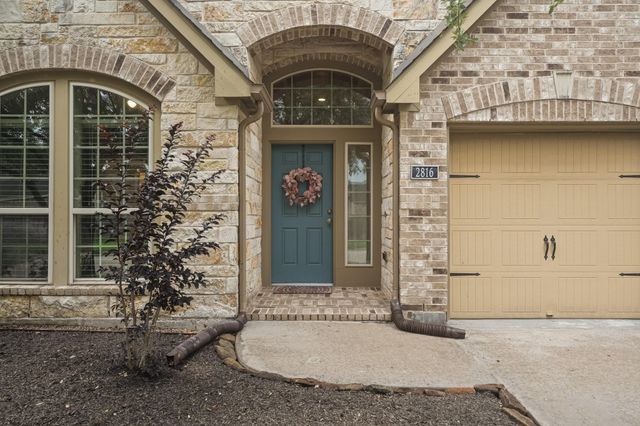 2816 Leafwood Lane, Pearland, TX 77584